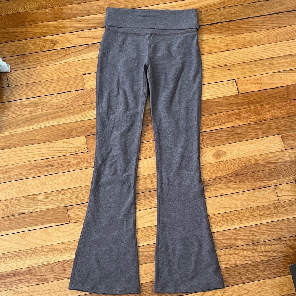 Beyond yoga flare leggings